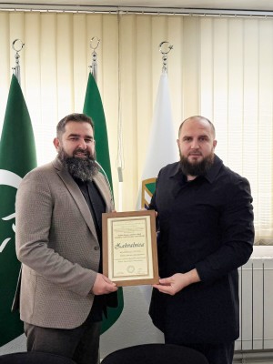 Hfz. Zikret ef. Mustafić posjetio Gazi Isa-beg medresu