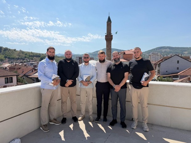 Prijatelji i vakifi Medrese u posjeti povodom reizbora direktora
