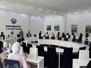 Maturantice Medrese „Gazi Isa-beg“ posjetile Univerzitet u Novom Pazaru
